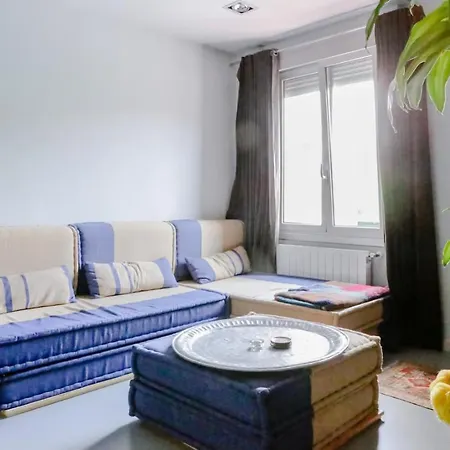 Espacio Triple Y Completamente Equipado Проживание в семье