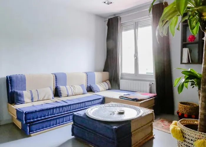 Espacio Triple Y Completamente Equipado Проживання в сім'ї